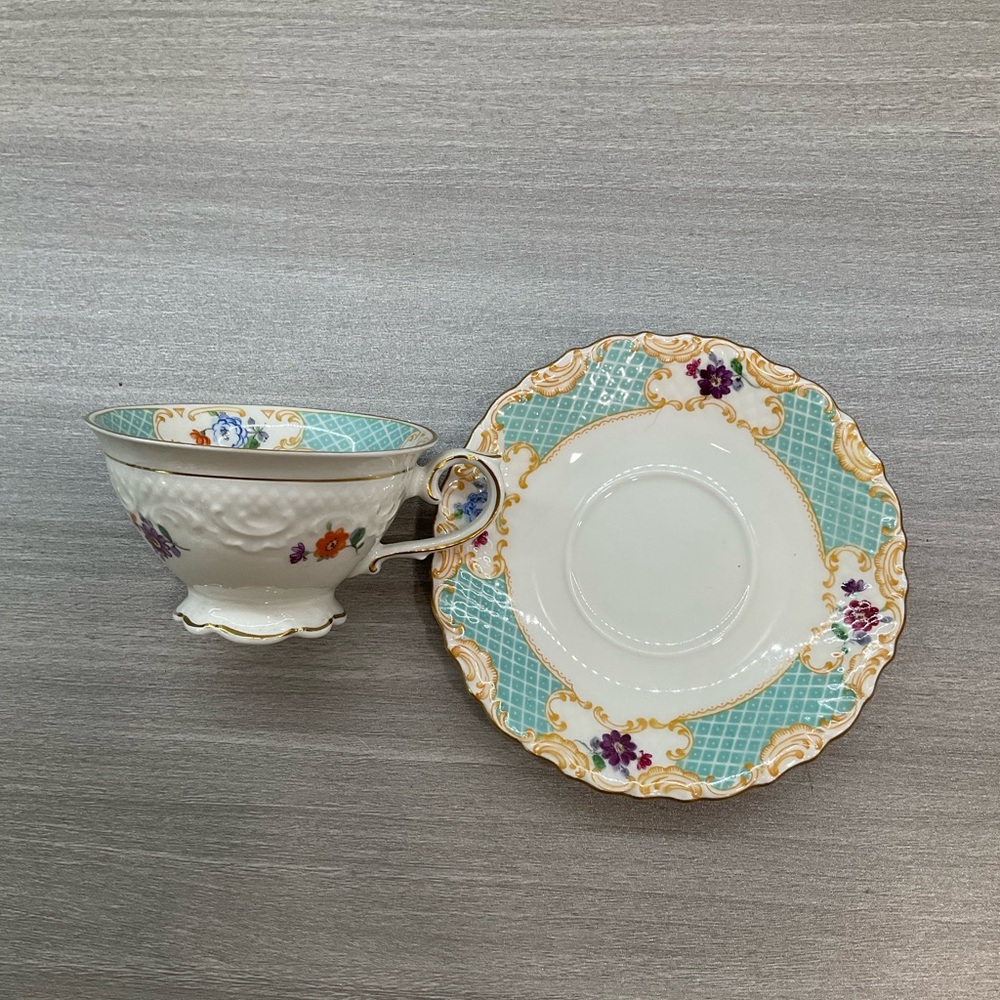 VINTAGE ~ SCHUMANN BAVARIA ~ GERMANY ~ U.S. ZONE ~ CHINA TEA CUP & SAUCER~1940's